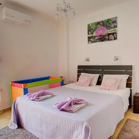 Vadim Bali (Crete)